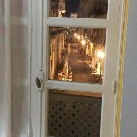 Casa Del Mercado Cadiz